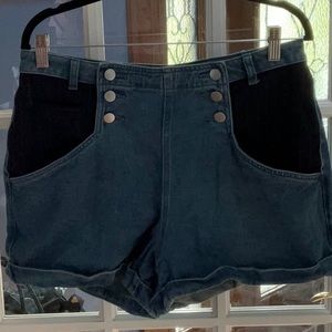 Venus blue Jean sailor shorts with pinstriped front pockets. Size 14. Runs small